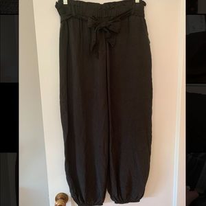 “On the Road” black dress pant